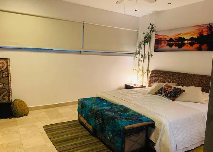 Beautiful Bali-boho Design Loft - Two Blocks From Sea Apartment Playa del Carmen